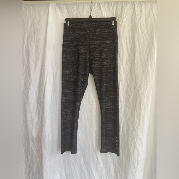 Lorna Jane Space Dye Ophelia Legging Size Small - Picture 2 of 15